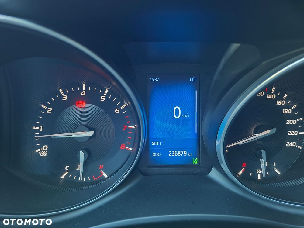 Toyota Avensis 1.8 Premium - 6