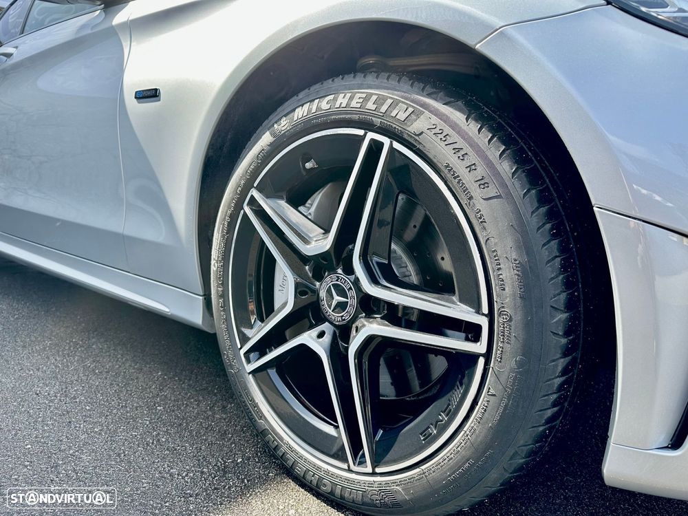 Mercedes-Benz C 300 - 5