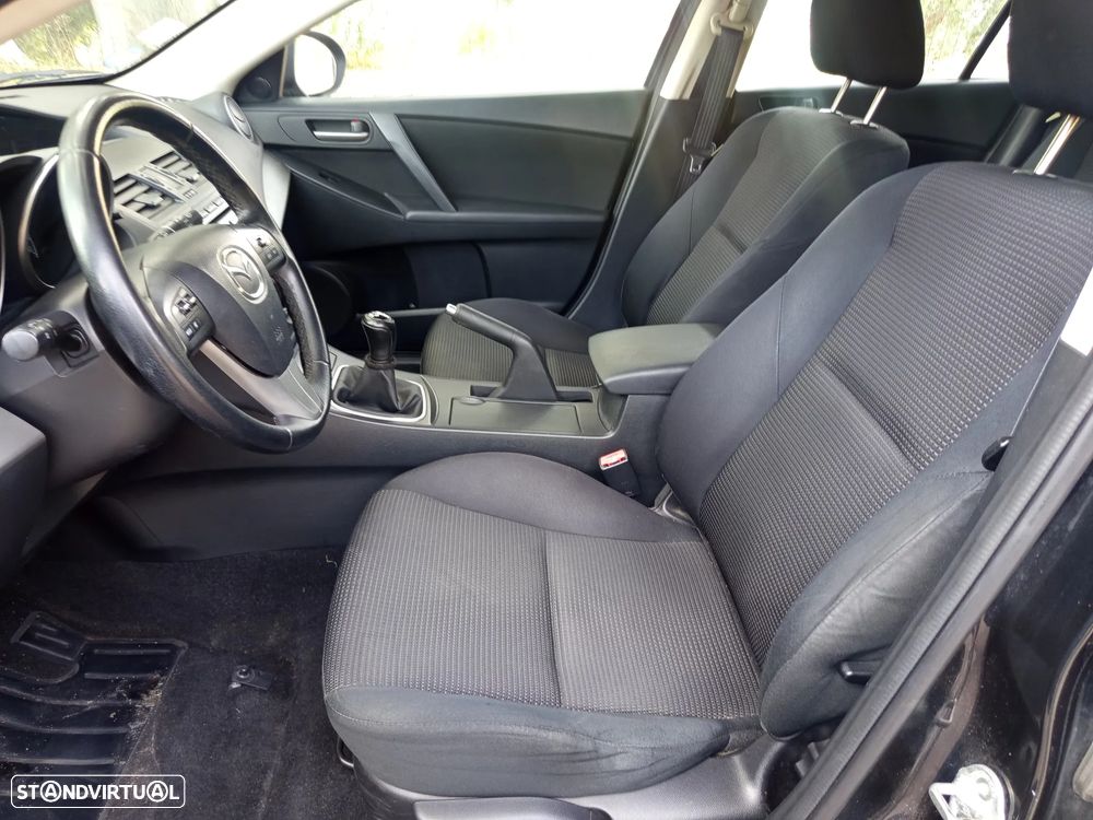 Mazda 3 Hatchback MZ-CD 1.6 Sport - 18