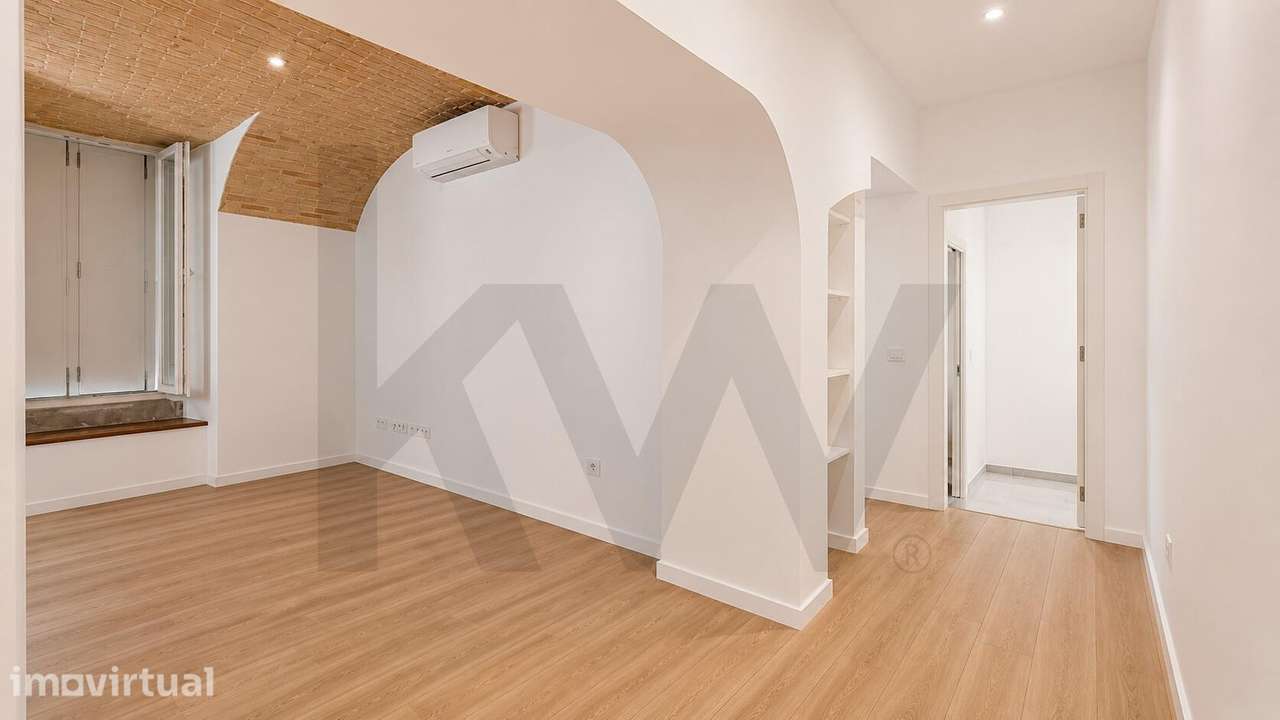 Charmoso Apartamento T1 com Entrada Independente - Grande imagem: 5/18