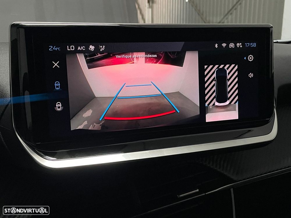 Peugeot 2008 1.2 PureTech Allure EAT8 - 3