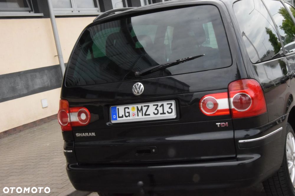 Volkswagen Sharan 1.9 TDI Automatik Pacific - 13