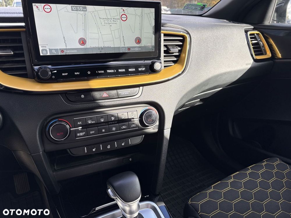 Kia XCeed 1.6 GDI PHEV L Business Line DCT - 20