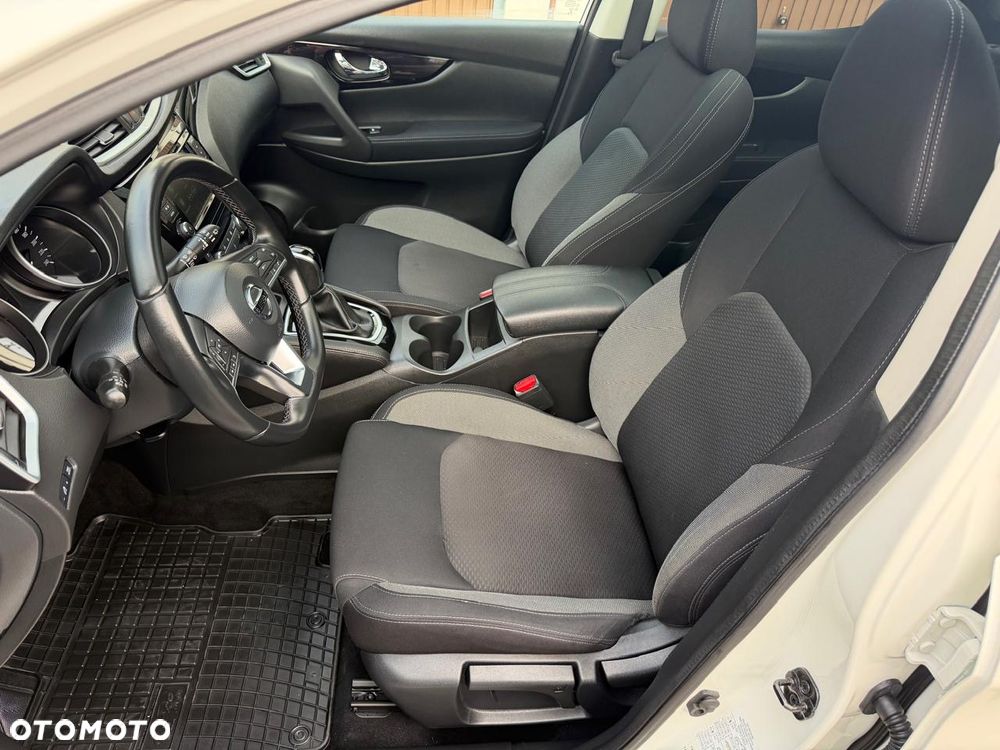Nissan Qashqai 1.5 dCi DCT TEKNA+ - 27