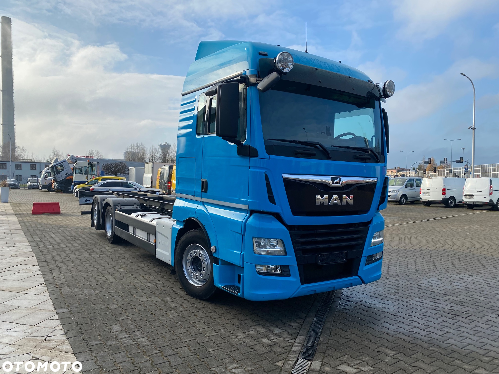 MAN TGX 26.500 / 6X2 / SERWIS na 496TKM /Stan IDEAŁ/E6/ BDF RAMA /6X2/ 3 OŚ SKRĘTNA + PODNOSZONA /SYPIALKA - 3
