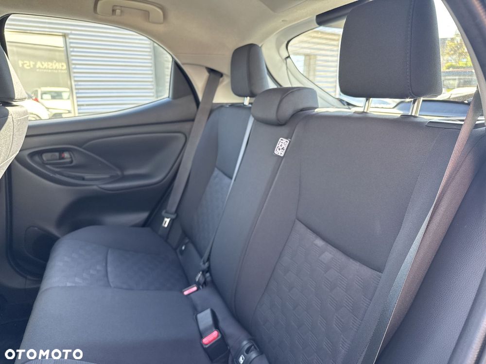 Toyota Yaris - 13