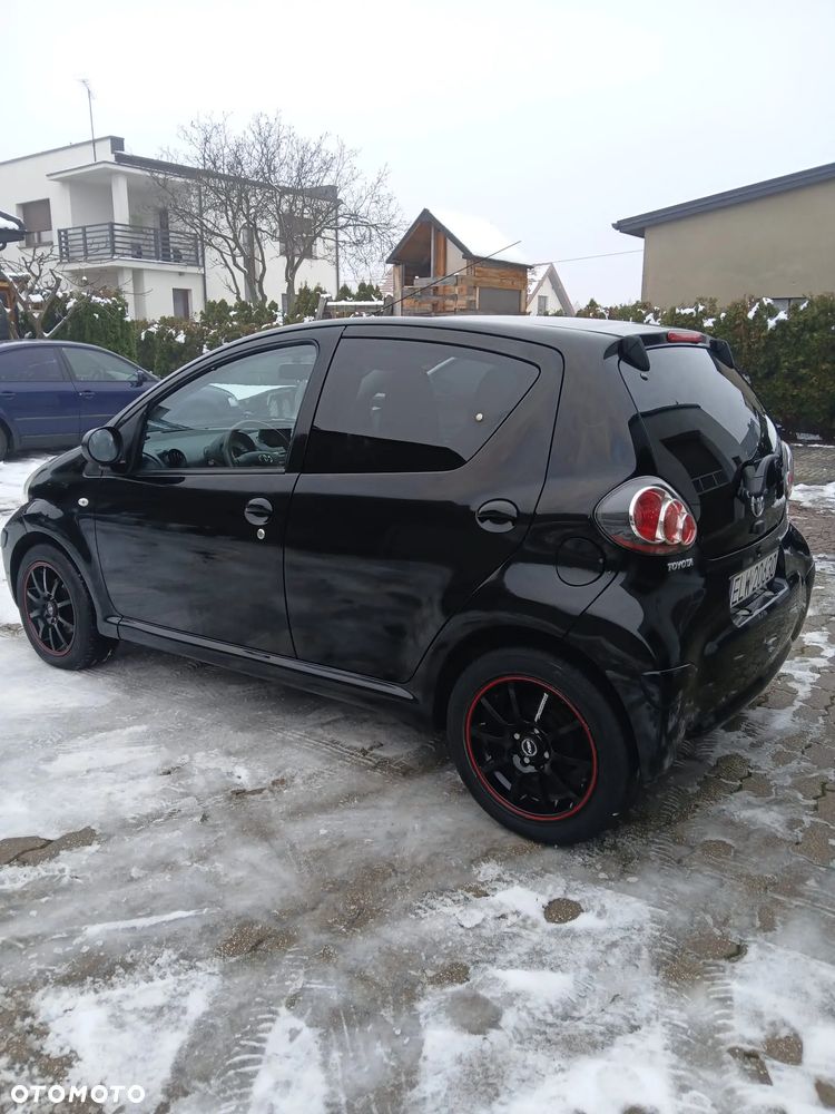 Toyota Aygo Standard - 4