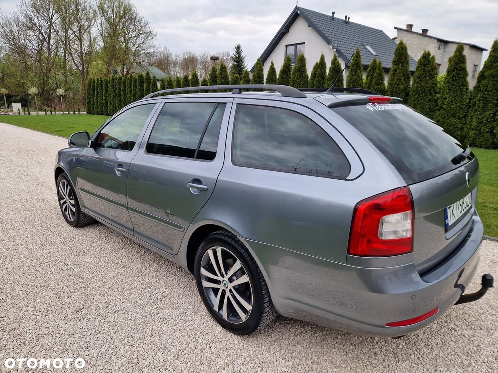 Skoda Octavia 1.8 TSI FAMILY - 19