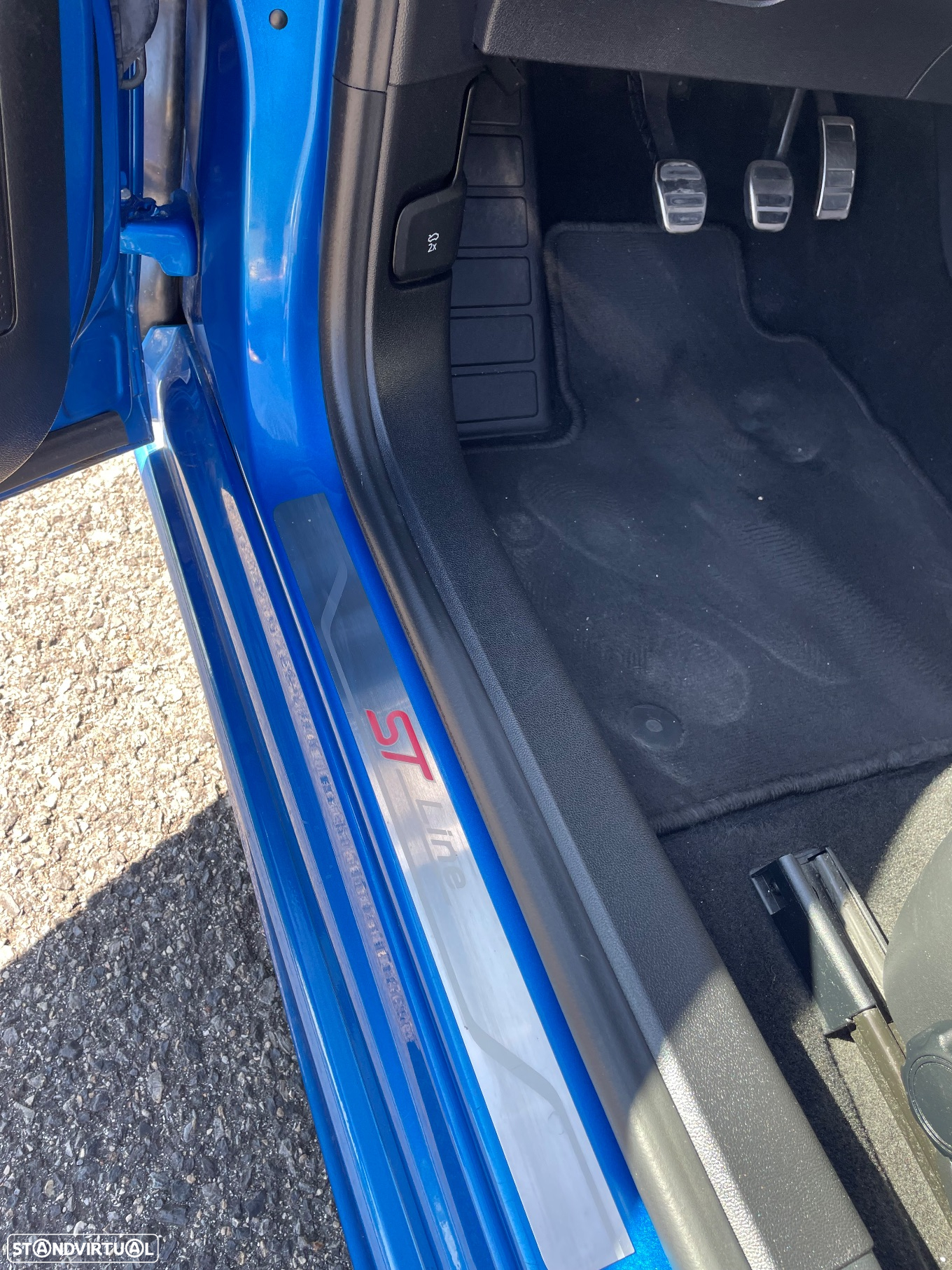 Ford Focus 1.5 TDCi EcoBlue ST-Line - 9
