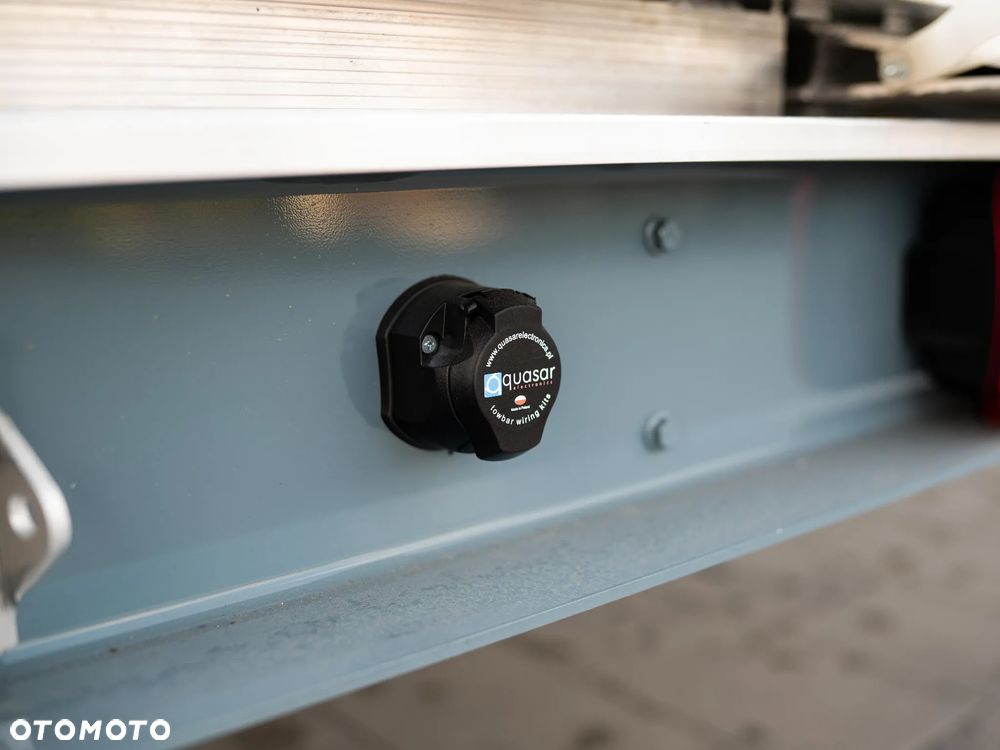 Mercedes-Benz Sprinter - 15