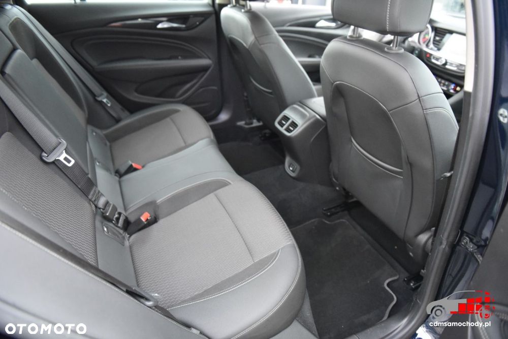 Opel Insignia - 20