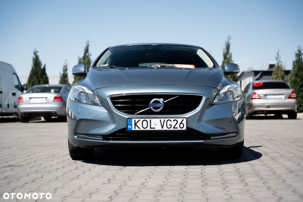 Volvo V40 T3 - 18