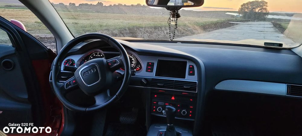 Audi A6 - 8