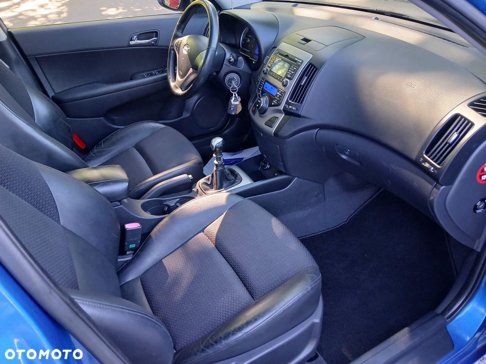 Hyundai i30 - 19