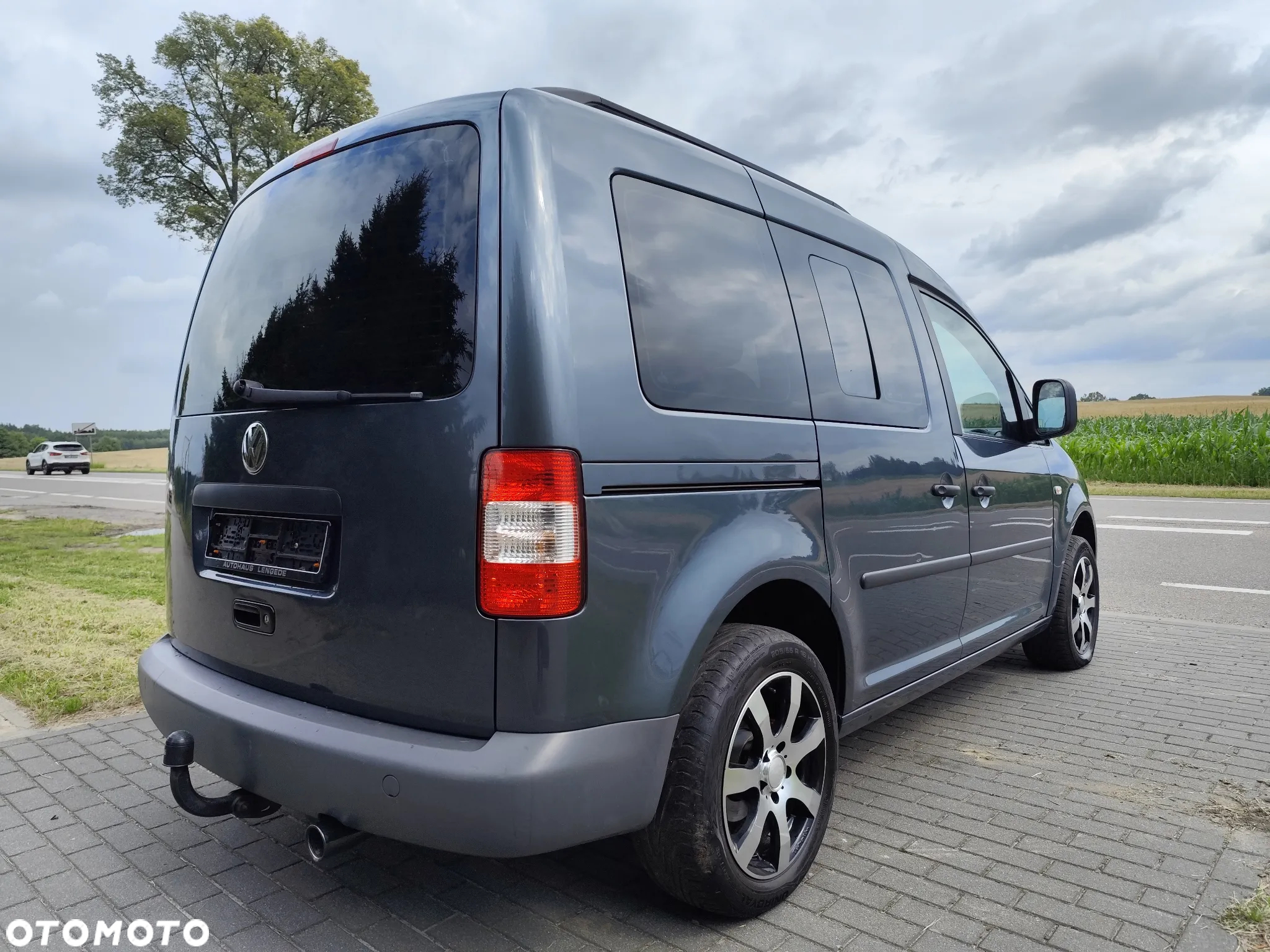 Volkswagen Caddy 2.0 TDI Life - 2