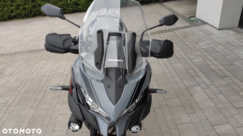 Kawasaki Versys 1000 - 9