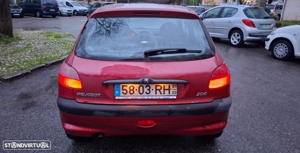 Peugeot 206 1.1 XR - 5