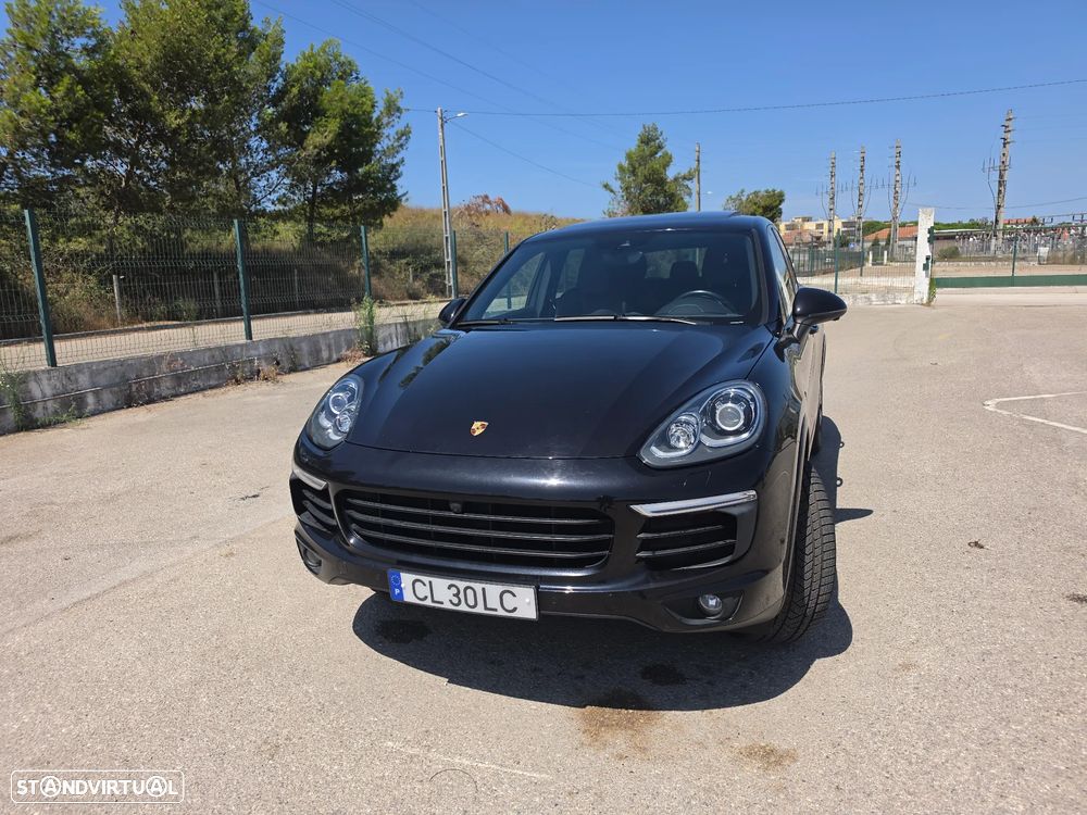 Porsche Cayenne S E-Hybrid Platinum Edition - 9