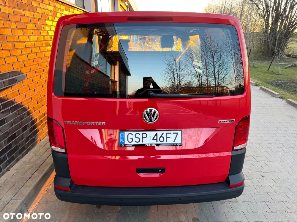 Volkswagen Transporter - 9