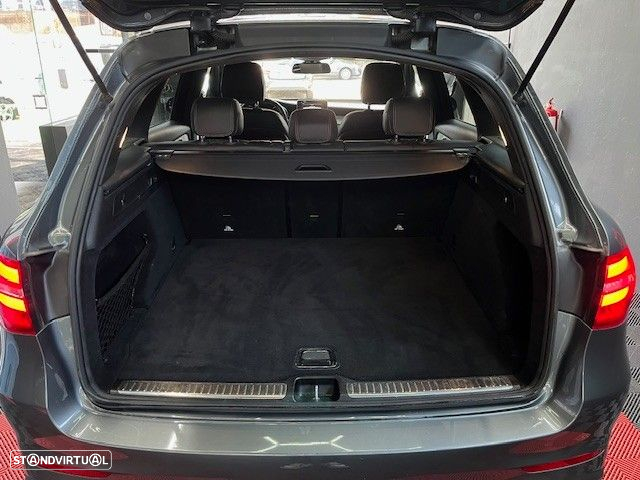 Mercedes-Benz GLC 250 d AMG Line 4-Matic - 24