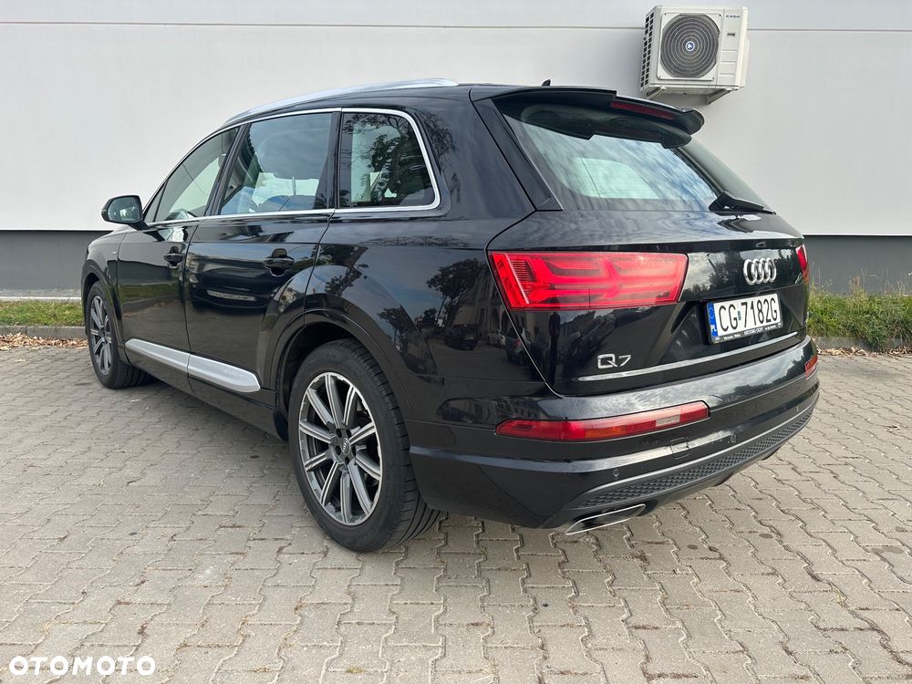 Audi Q7 3.0 TDI Quattro Tiptr - 9