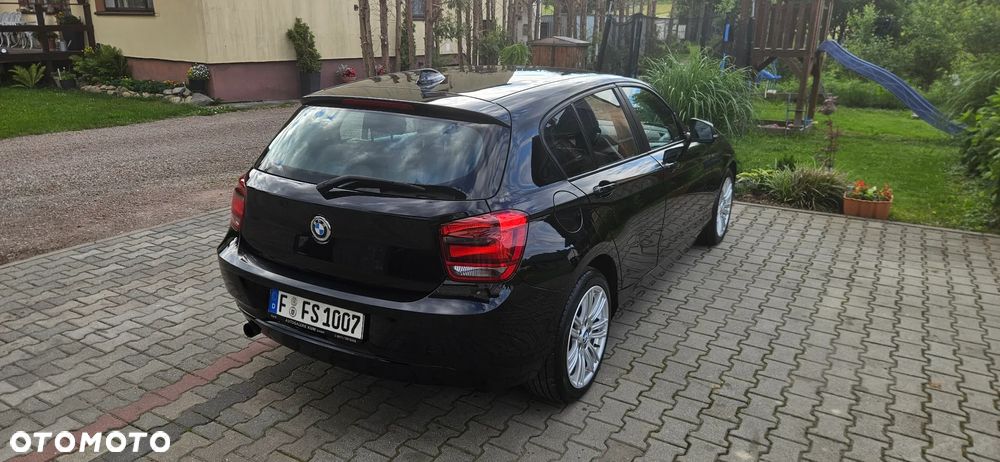 BMW Seria 1 114i - 8