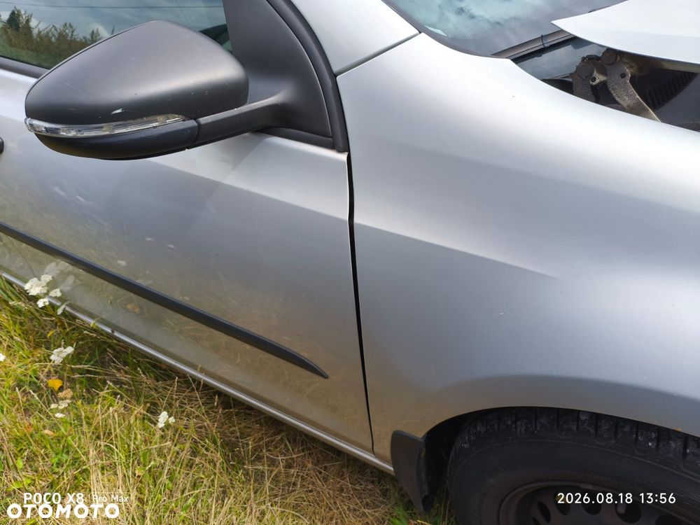 Volkswagen Golf 1.6 Trendline - 14