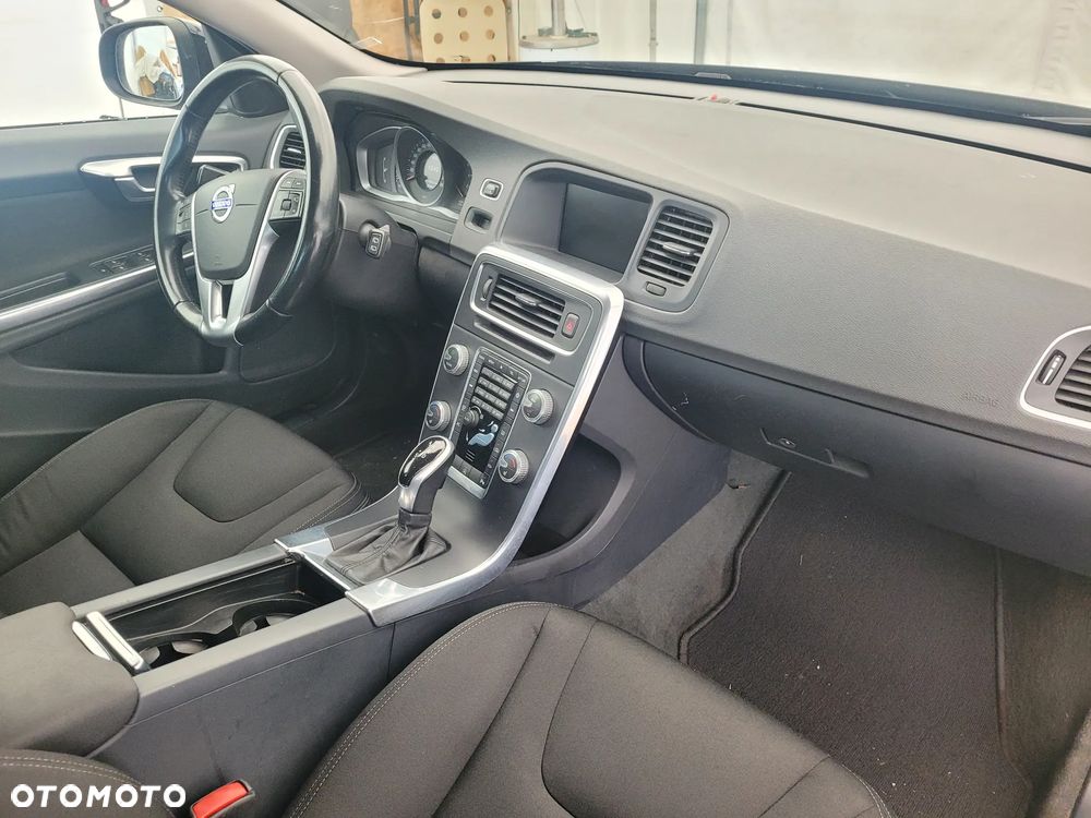 Volvo V60 - 9