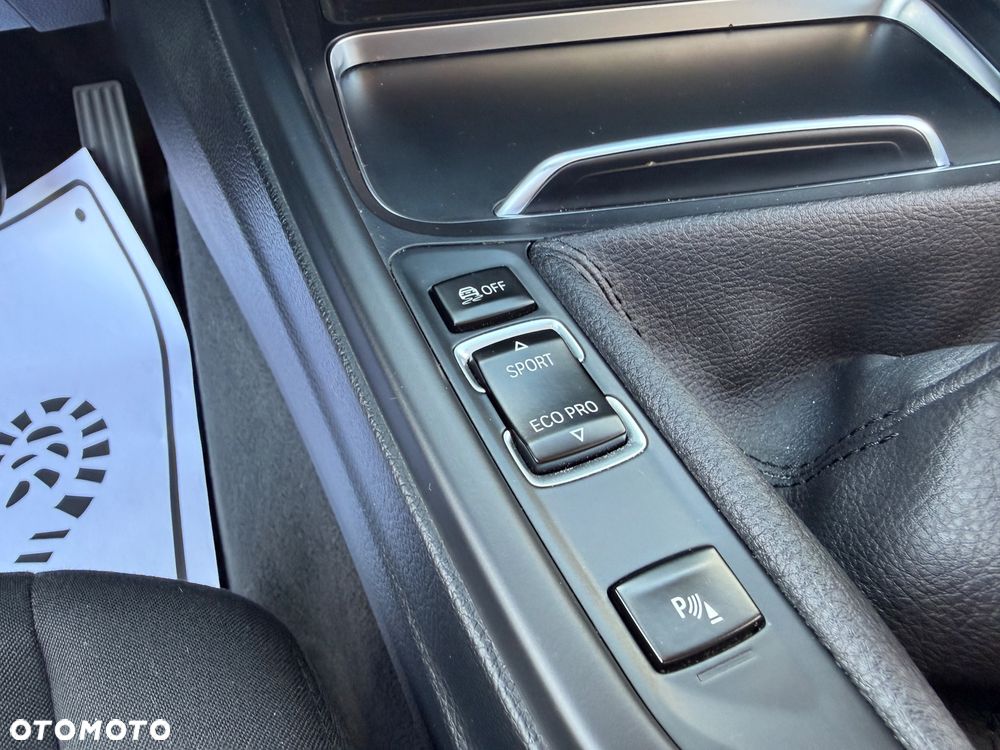 BMW Seria 3 318d Advantage - 27