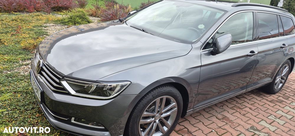 Volkswagen Passat - 2