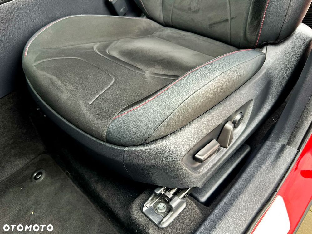 Toyota C-HR 2.0 Hybrid Dynamic Force GR Sport Premiere Edition AWD - 14