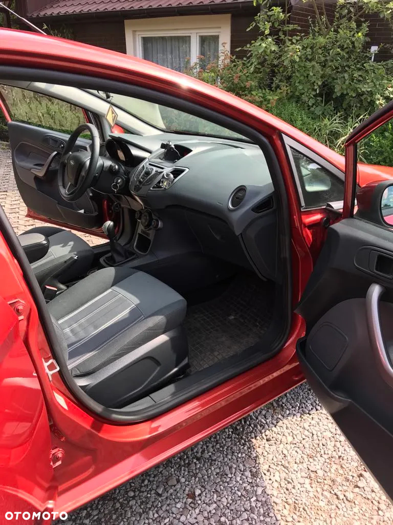 Ford Fiesta 1.25 Ambiente - 10