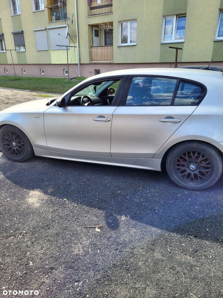 BMW Seria 1 116i - 10