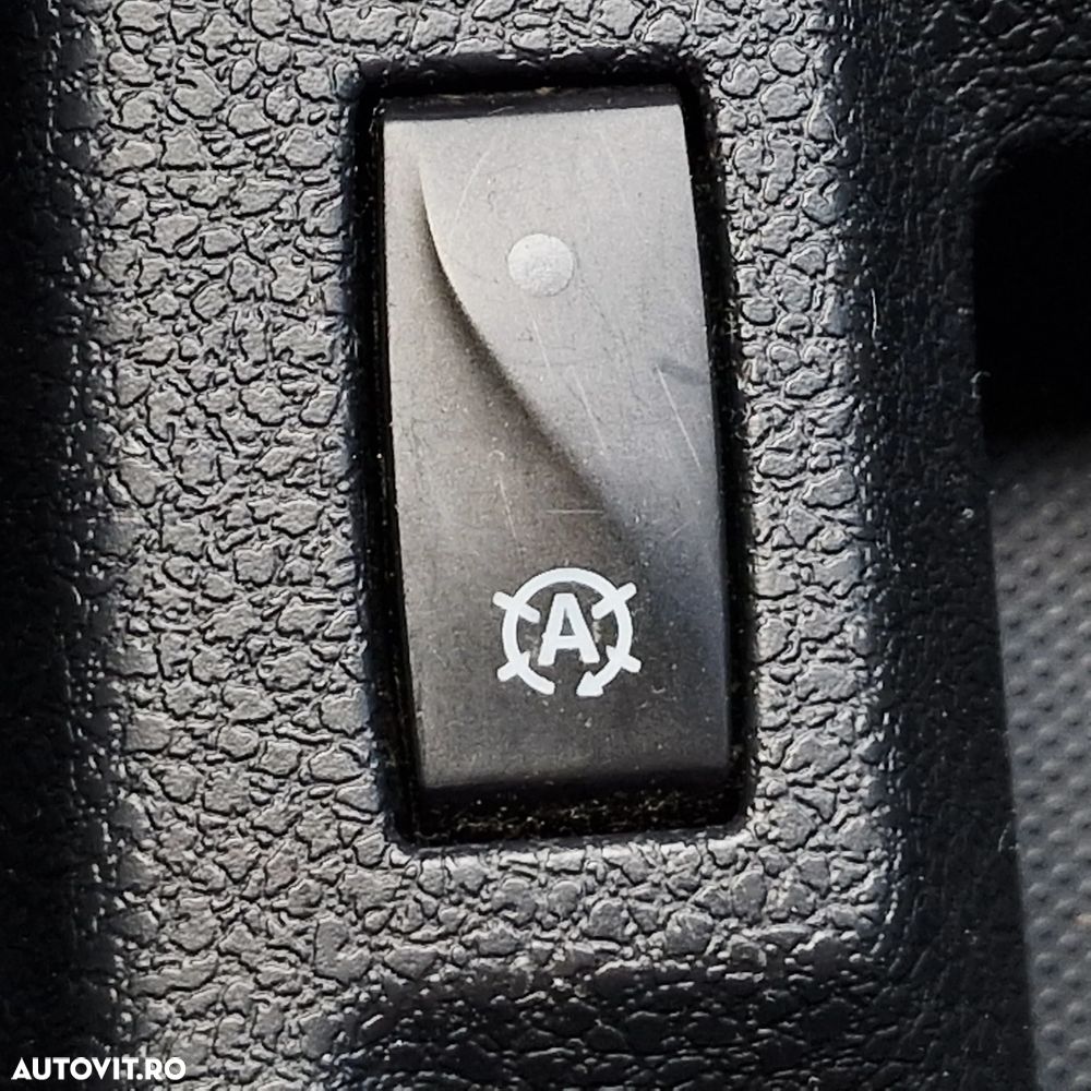 Dacia Logan 1.5 75CP Laureate - 19