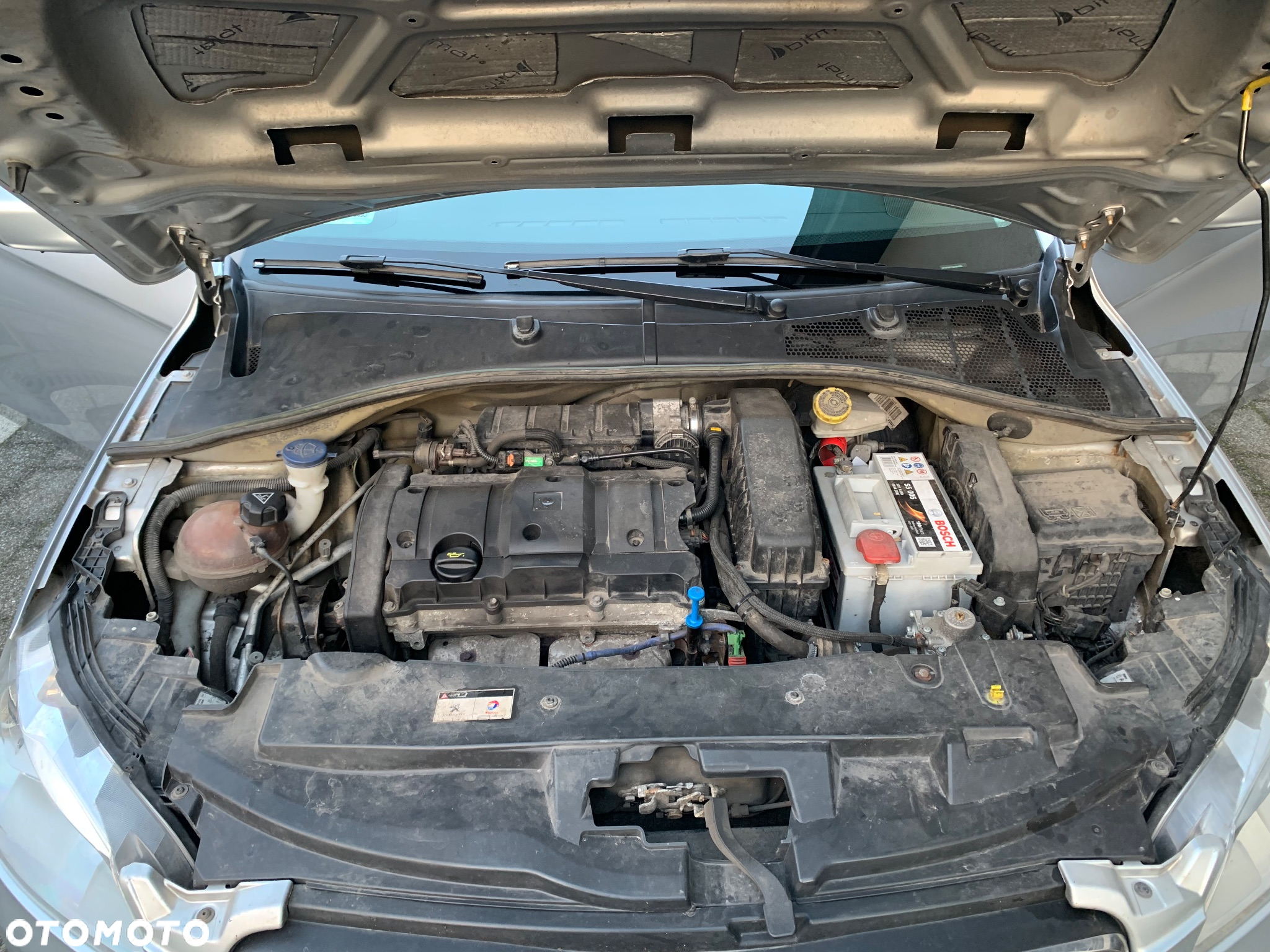 Peugeot 301 1.6 VTi Allure - 18