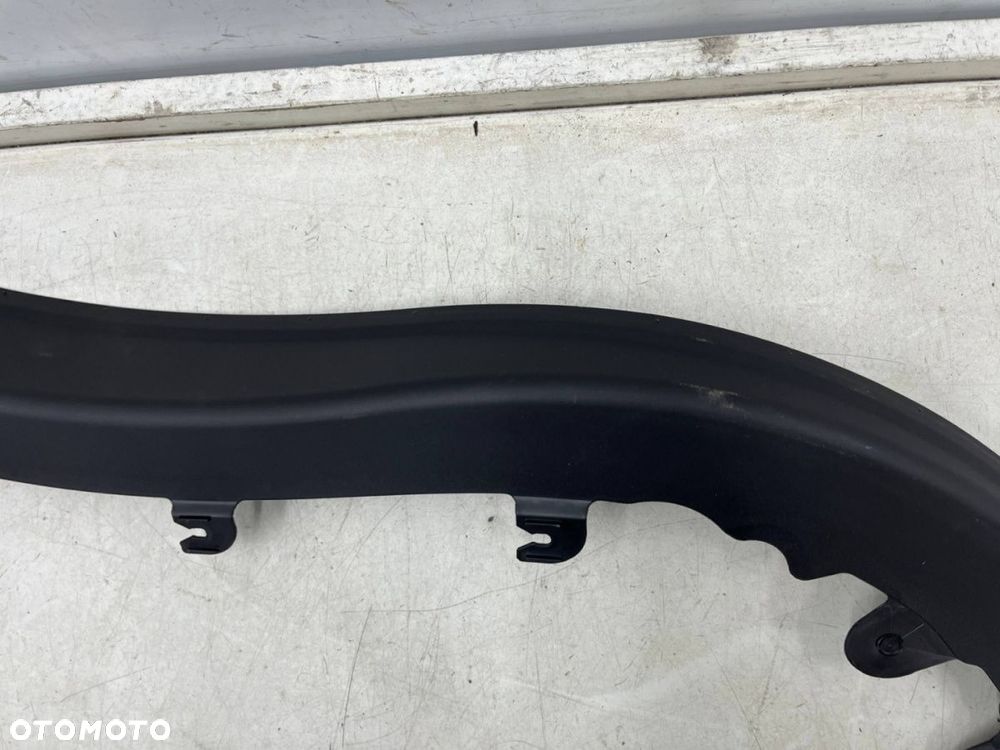 Plastik Range Rover Sport II L494 13-17r. prawa tylna osłona listwa nakładka tapicerki drzwi prawy - 5