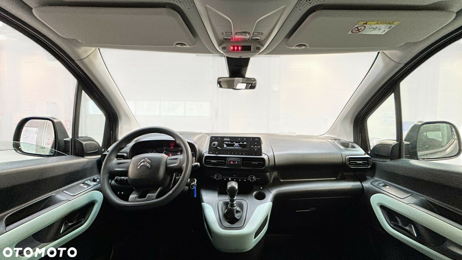Citroën Berlingo M 1.2 PureTech Feel S&S - 24
