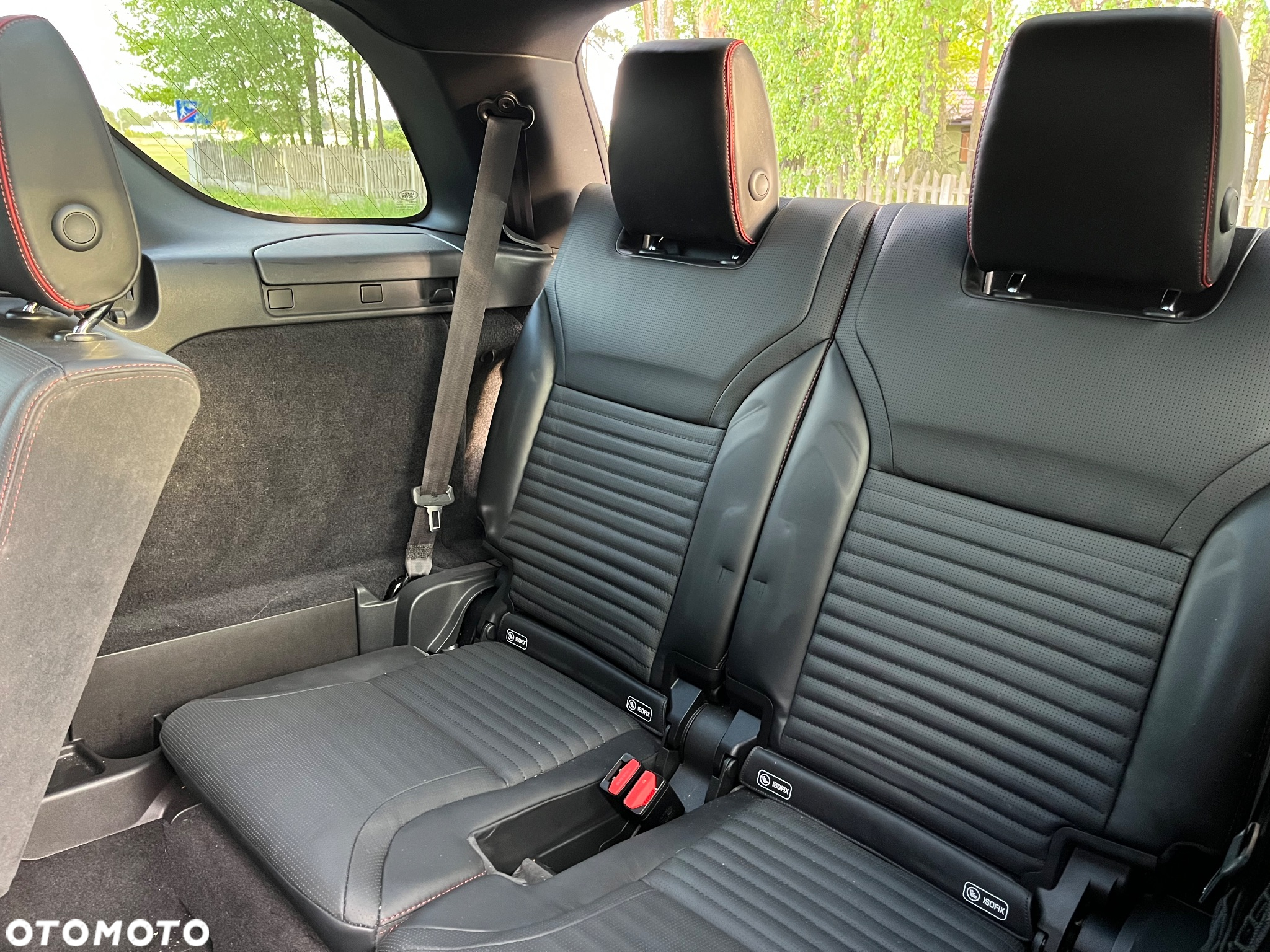Land Rover Discovery 3.0 TD6 HSE Luxury - 31