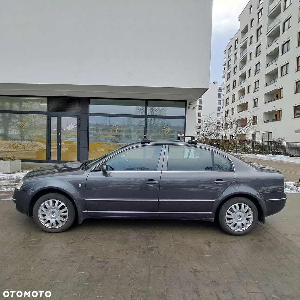 Skoda Superb 1.9 TDI Prestige - 3