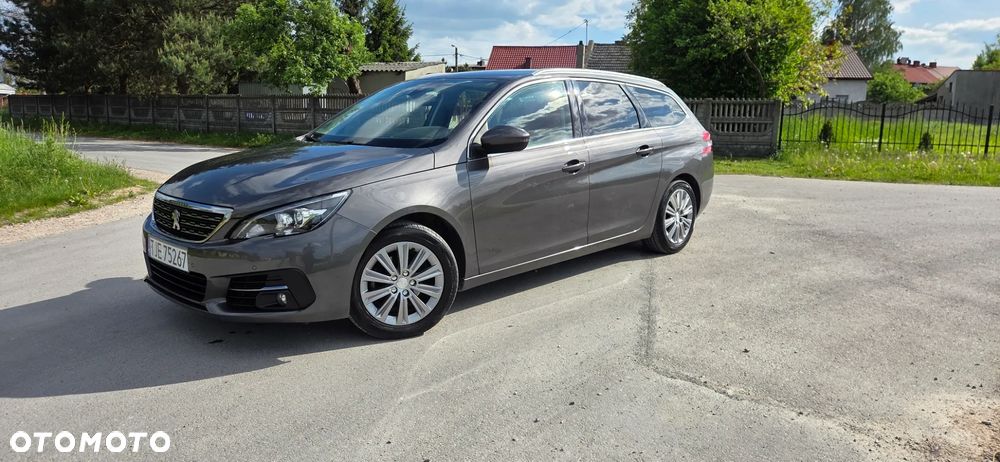 Peugeot 308 - 3