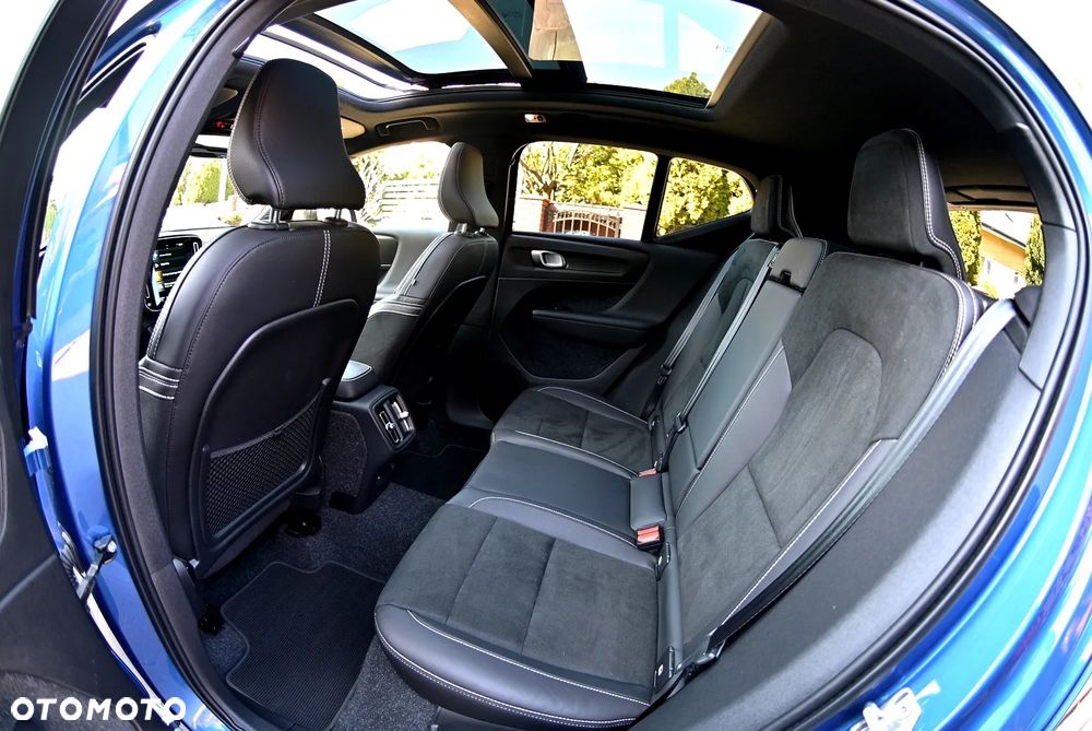 Volvo XC 40 T3 Geartronic RDesign - 19