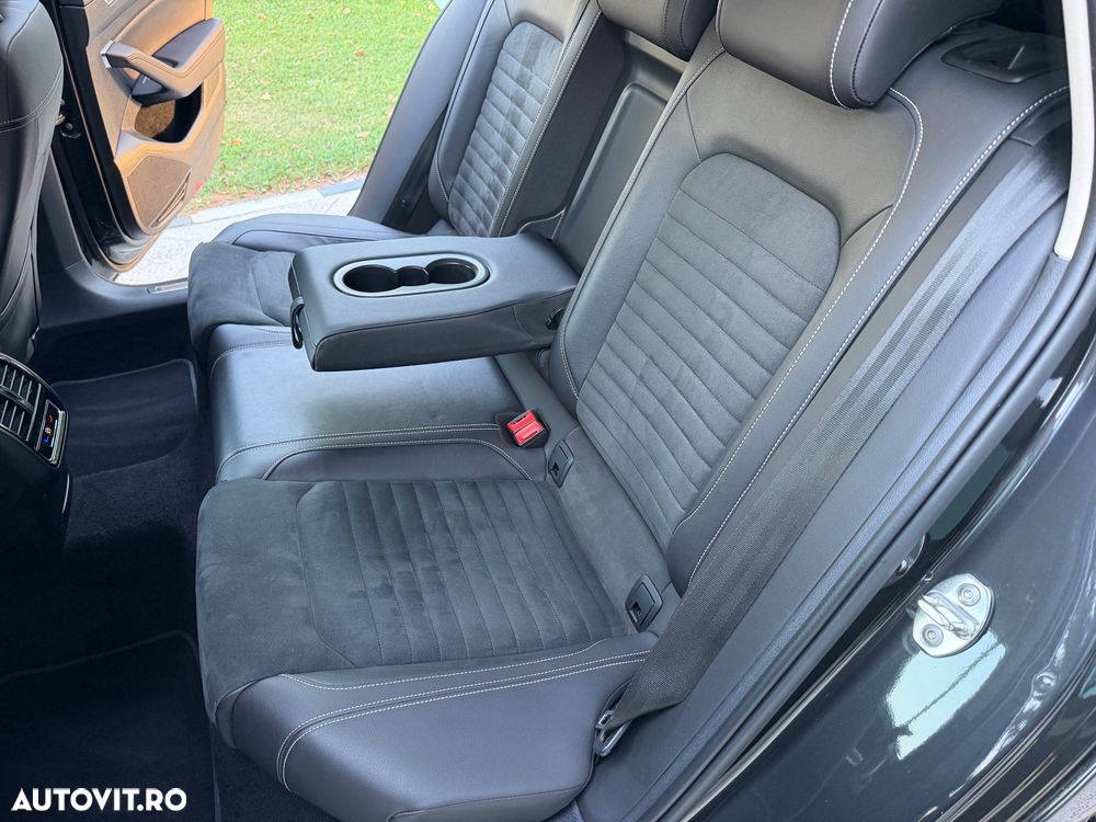 Volkswagen Passat 2.0 TDI SCR DSG Highline - 8