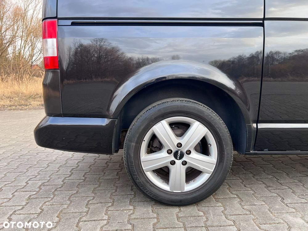 Volkswagen Transporter T5 - 13