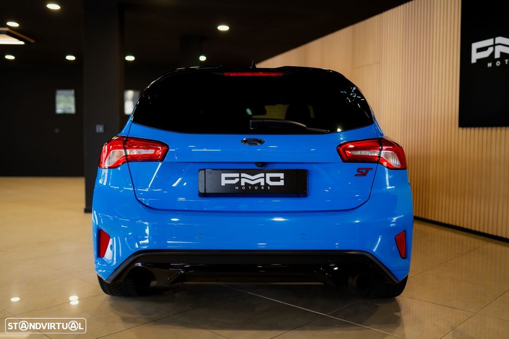 Ford Focus 2.3 EcoBoost S&S ST X - 17