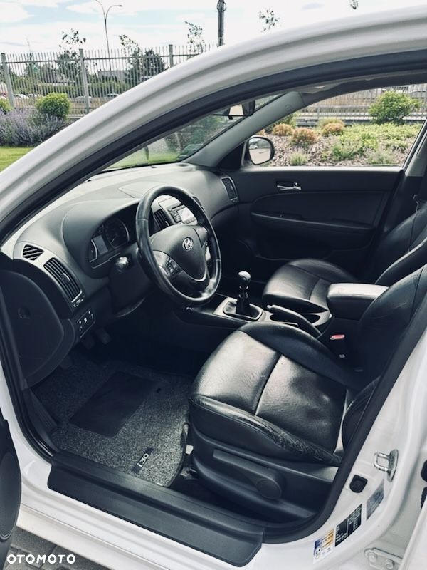 Hyundai i30 1.6 Sport - 5