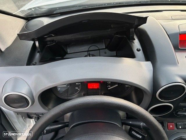 Citroën Berlingo 1.6 e-HDi Séduction - 6