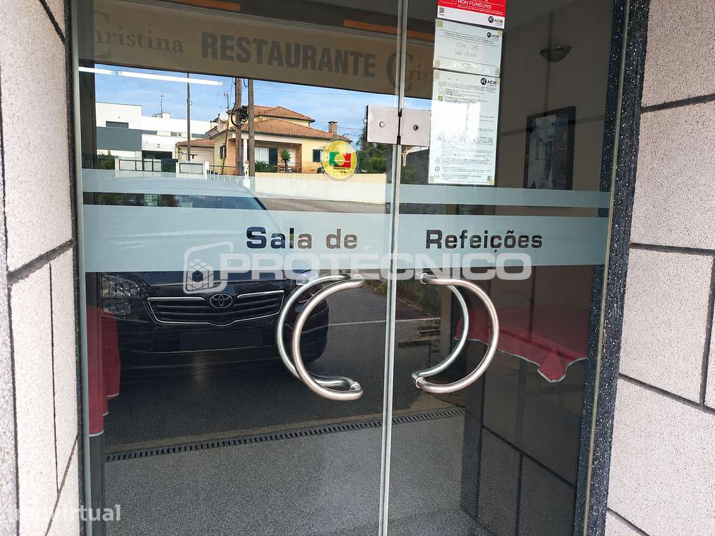 Restaurante Totalmente Equipado e Apartamento T3 para Reabilitar - Grande imagem: 5/23
