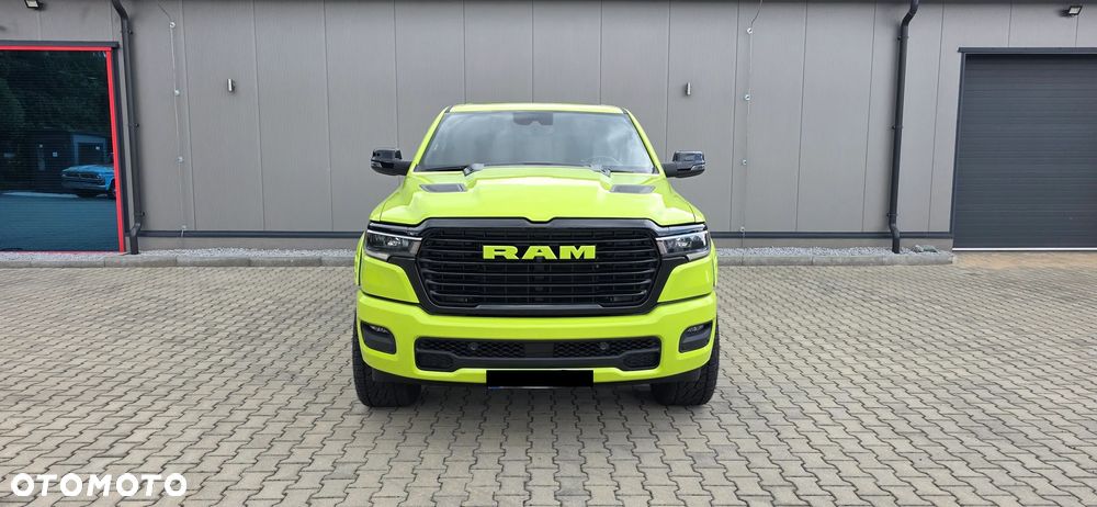 Dodge RAM 5.7 4x4 - 3