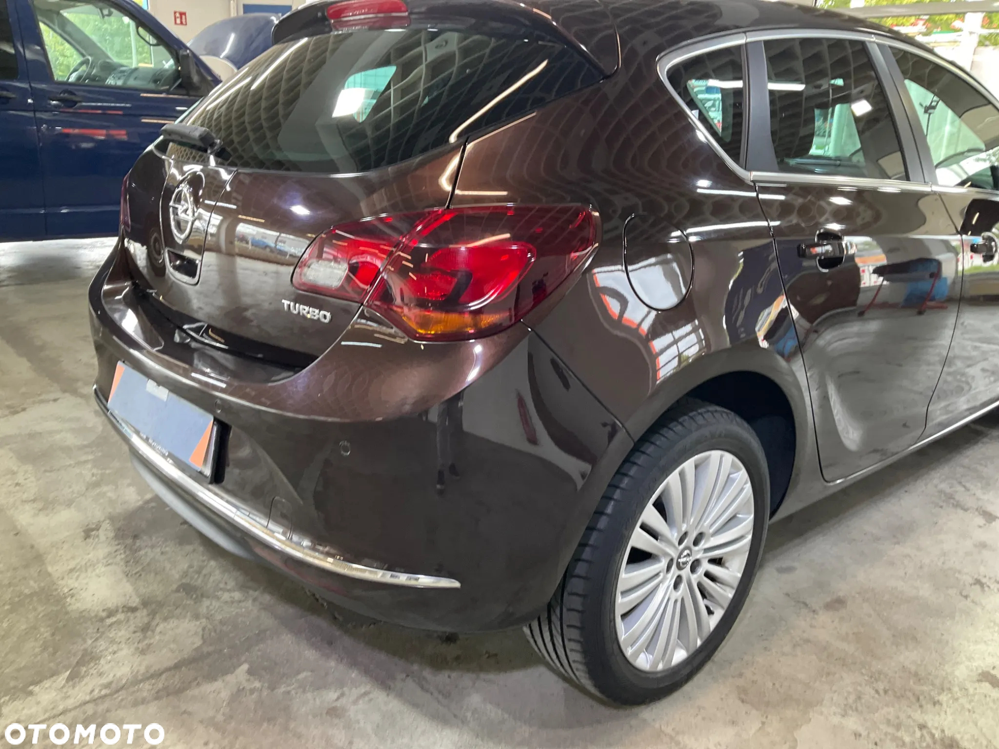 Opel Astra 1.4 Turbo 150 Jahre - 5