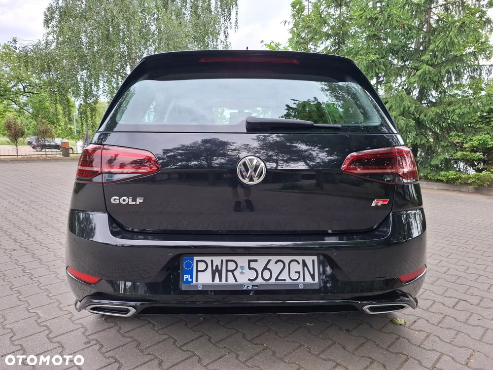 Volkswagen Golf 2.0 TDI R-Line DSG - 13